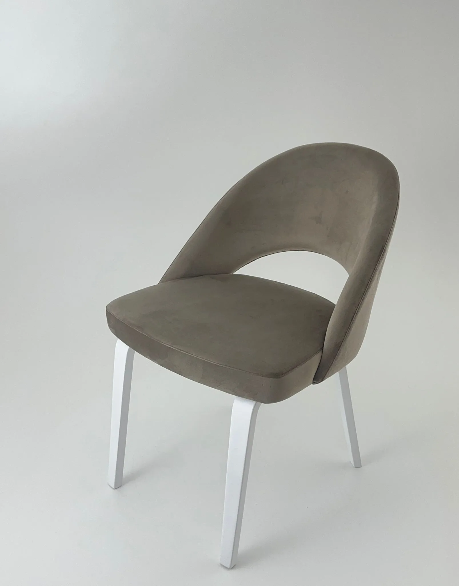 /stolice/stolica (8).webp